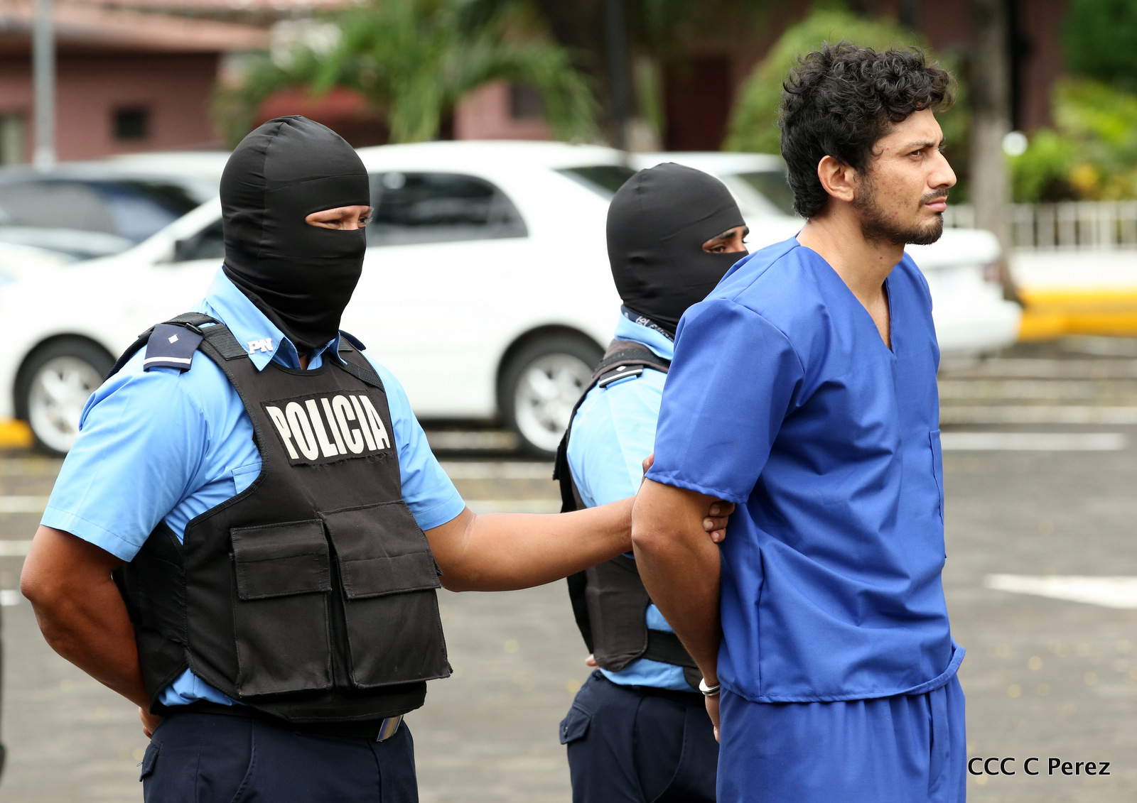 TERRORISTA3